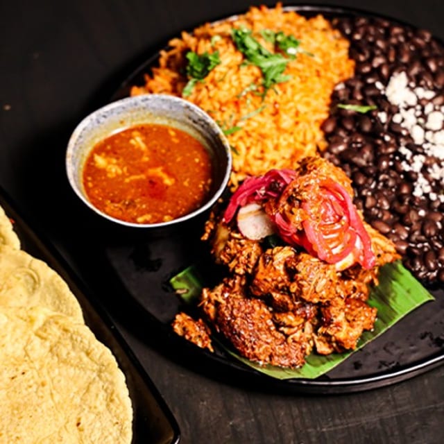 Cochinita Pibil Plato.