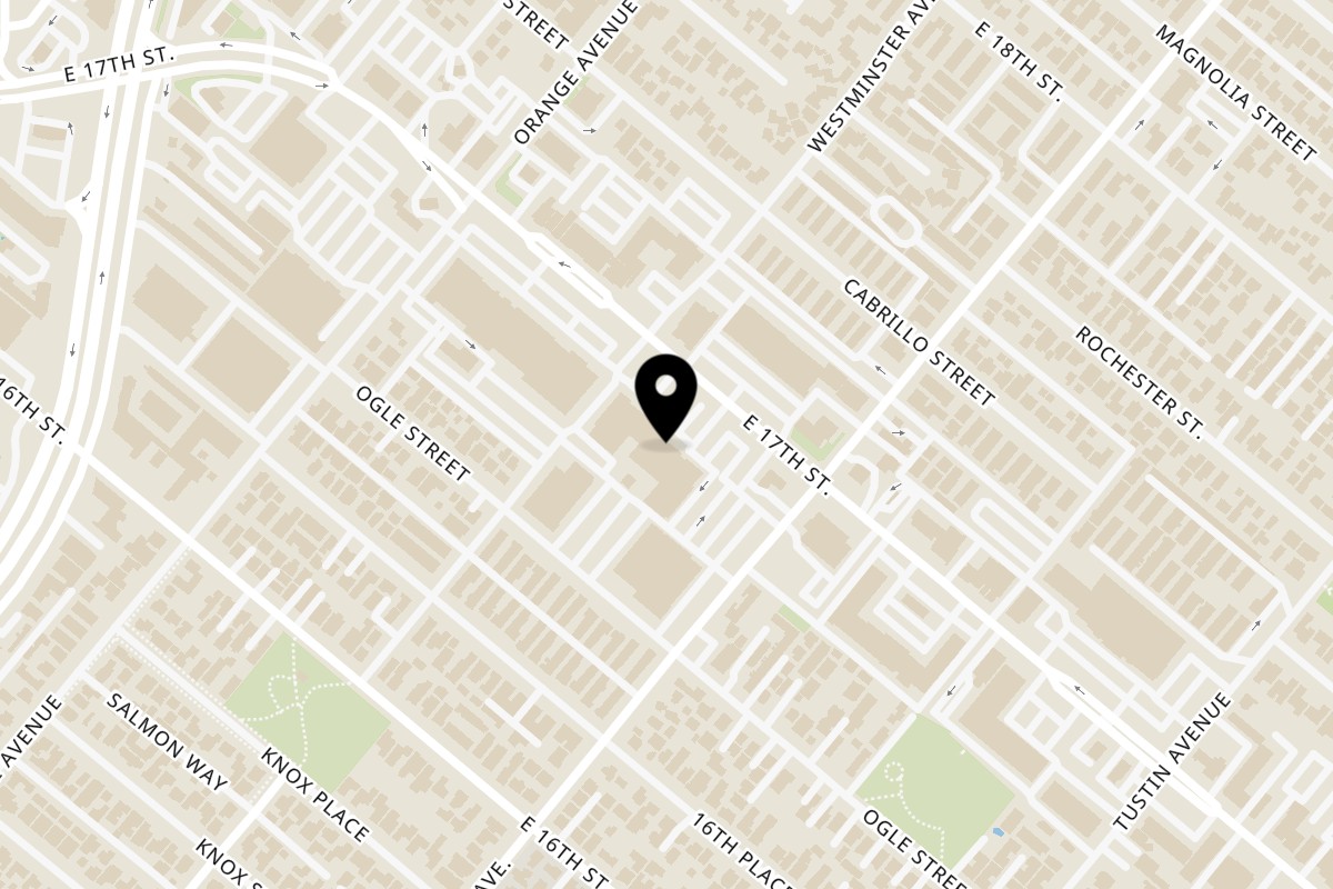 Map showing the location of Que Vida Tacos Costa Mesa on 271 East 17th Street in Costa Mesa